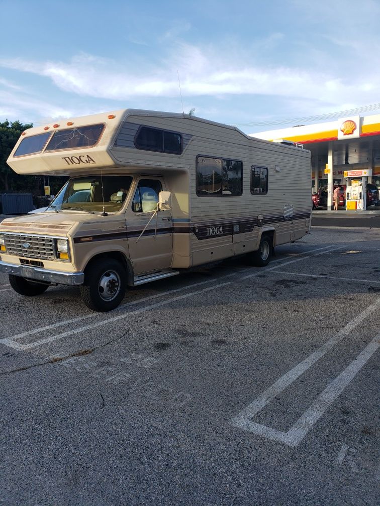 1986 TIOGA Ford Econoline E350 RV