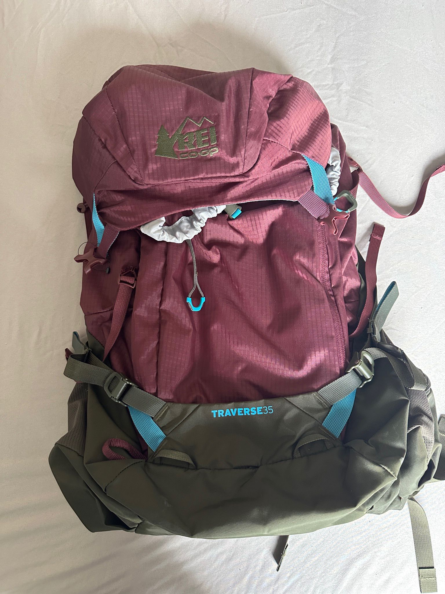 REI Women’s Traverse 35 hiking backpack