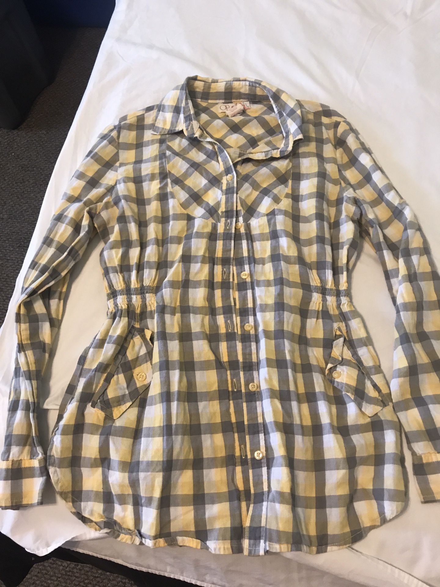 Juniors yellow gray plaid OP medium 7/8 slimming blouse tunic shirt