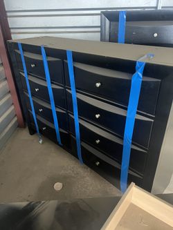 Dresser Set