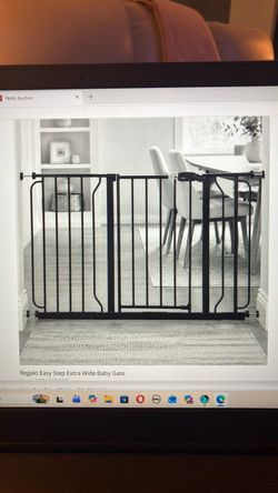 NEW Regalo XTRA Wide Gate