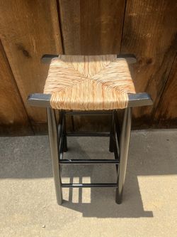 Vintage Mid-Century Modern/ Boho/ Rustic Rush Seat Bar Stool – Black Wood