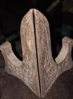 Hand Made Carved Wooden Plate Rack holds 5” size plate, folds shut