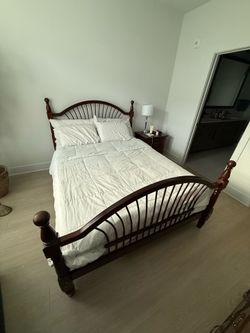 Cherry Wood Bedroom Set