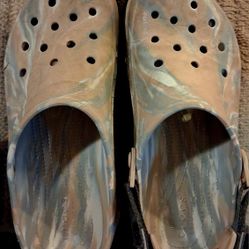 Iconic CROCS Size 12 Men's 