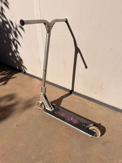 Aztec Fountain Pro Scooter