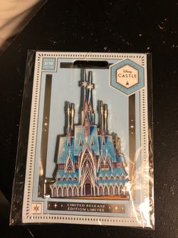 Disney Pin Castle 