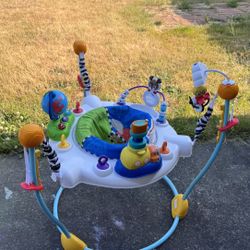 Kids Bouncer, Activity Table 