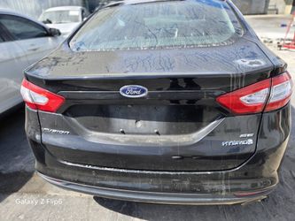 FORD FUSION  PARTS 