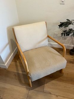 Mid Century Upholstered Solid Wood Accent Chair