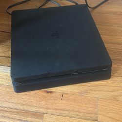 PlayStation 4 Slim