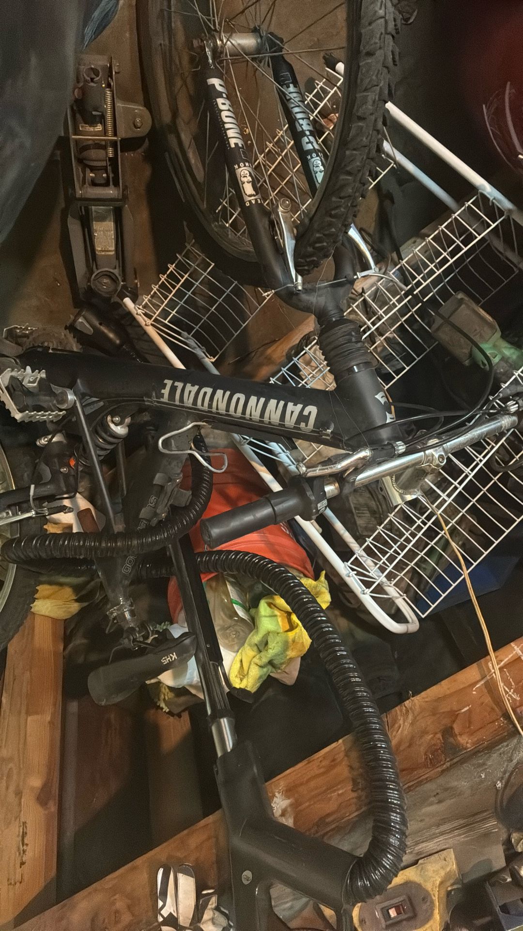 Cannondale Mountain bike