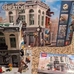 Lego 10251 Brick Bank Like New Condition 