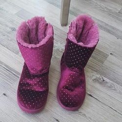 Girls UGG Boots Size 4