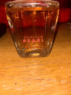 Vanilla pearl perfume