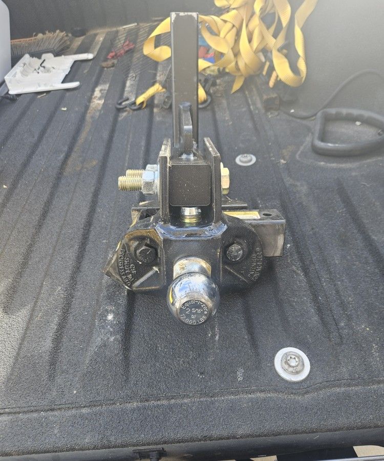 Trailer  Hitch Tow