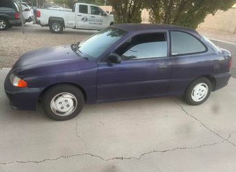 Hyundai Accent 2-Door Hatchback