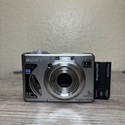 Sony Cybershot DSC-W5 5.1 MP Digital Camera
