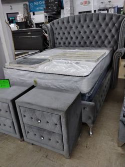 Nice Queen Bedroom Set