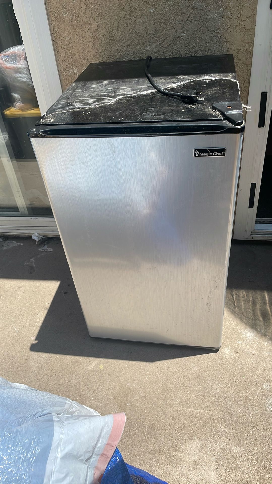 mini fridge