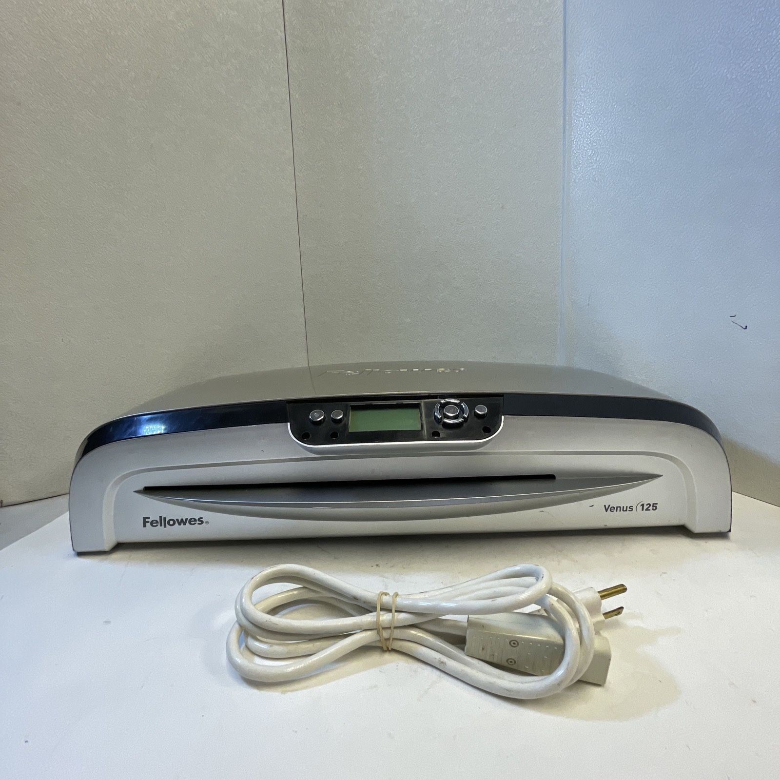Fellowes Laminator Venus 125 Rapid Laminating Machine - Tested