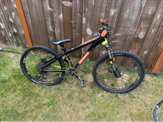 Diamondback Sync'r 24” mountain bike