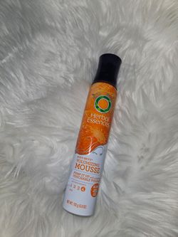 Herbal Essences Body Envy Volumizing Mousse in a 6.8 oz