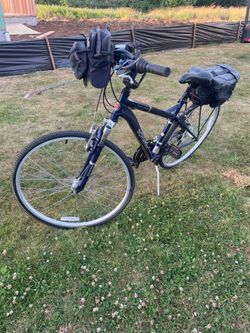 Schwinn    Montain  Bike