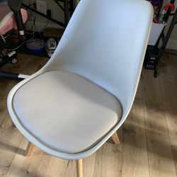 2 X Used Chair For 18