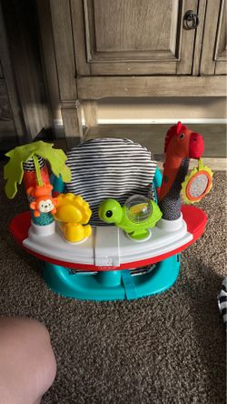 Baby activity seat