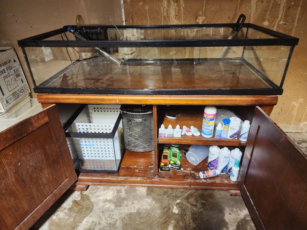 Aquarium Full Setup W/ Filtration System