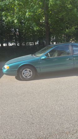 1997 Ford Thunderbird