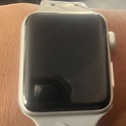 Apple Watch Series 3