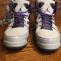 Lightly buy worn jordan mids