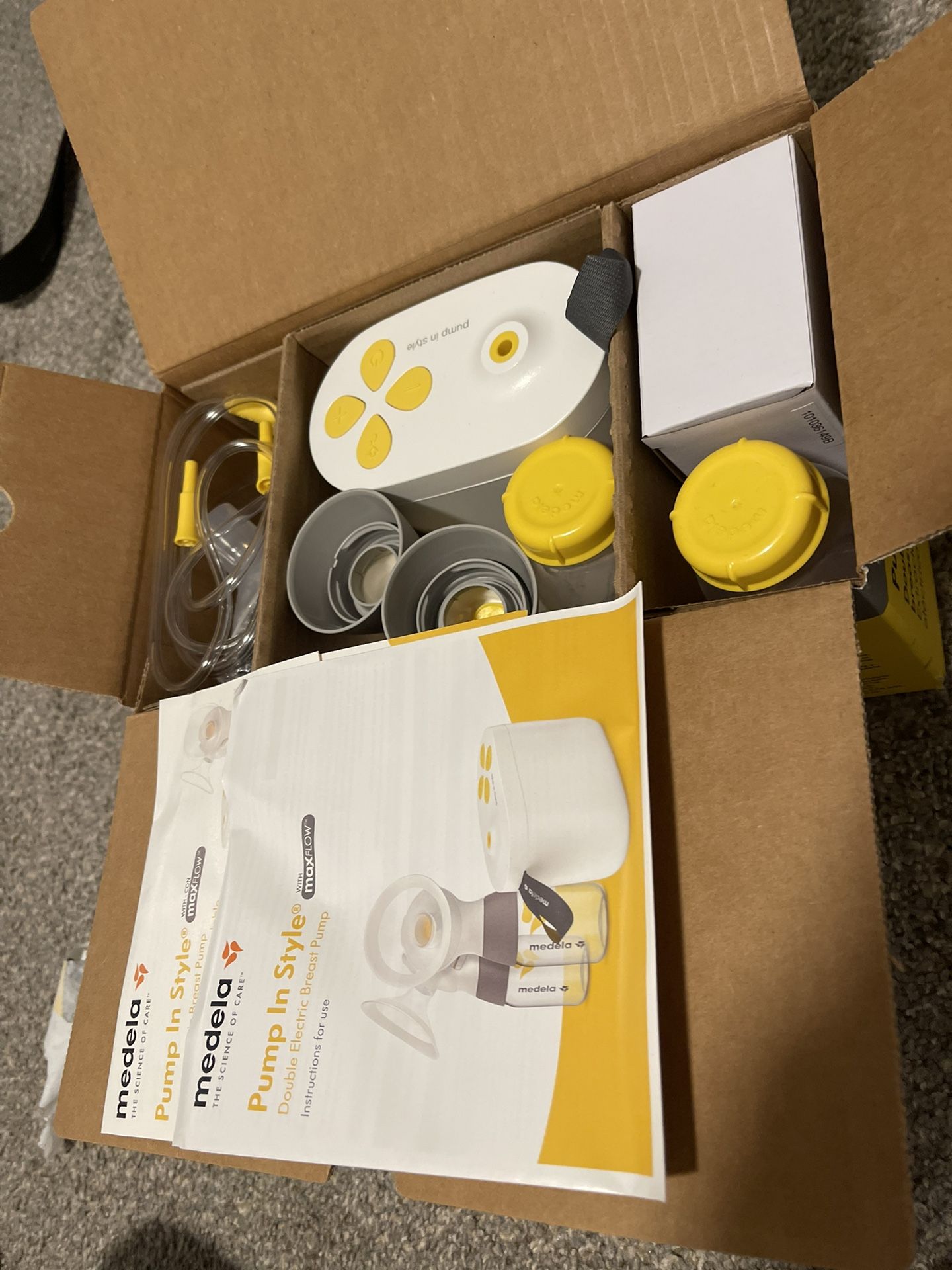 Medela Pump In Style – Brand New in Box