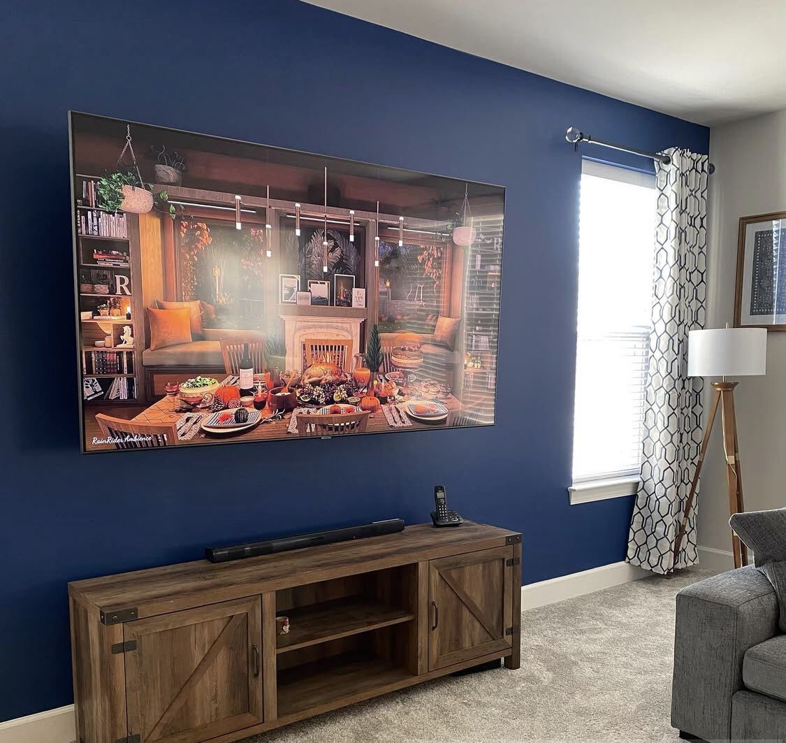 TV MOUNT 