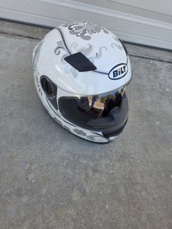 Women's Bilt Helmet Size L