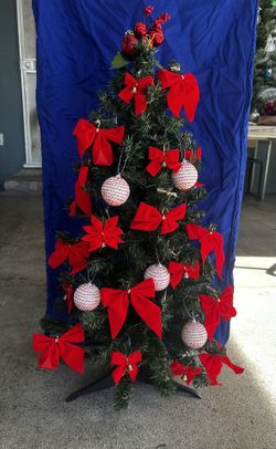 3 Foot Christmas Tree