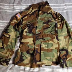Authentic Men Army Uniform (M)