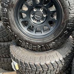 WHEELS METHOD BRAND NEW 17”