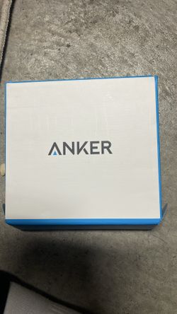 Anker desktop charger white