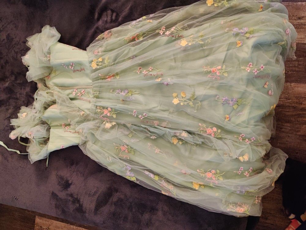 Dress, Open Box