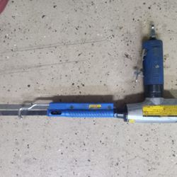 Astro Pneumatic. Air  Windshield Remover