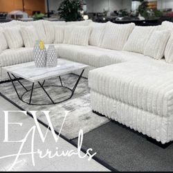 Brand New Super Comfy Elegant Corduroy Sectional Set 