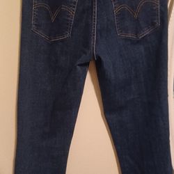Womens LEVI size 30 BOYFRIEND JEANS**new!