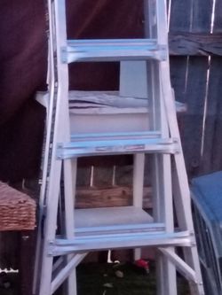 Folding  latter retale price 100  asking 40