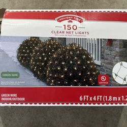 Holiday Time 150 Clear Net Lights Green Wire 6’ X 4’