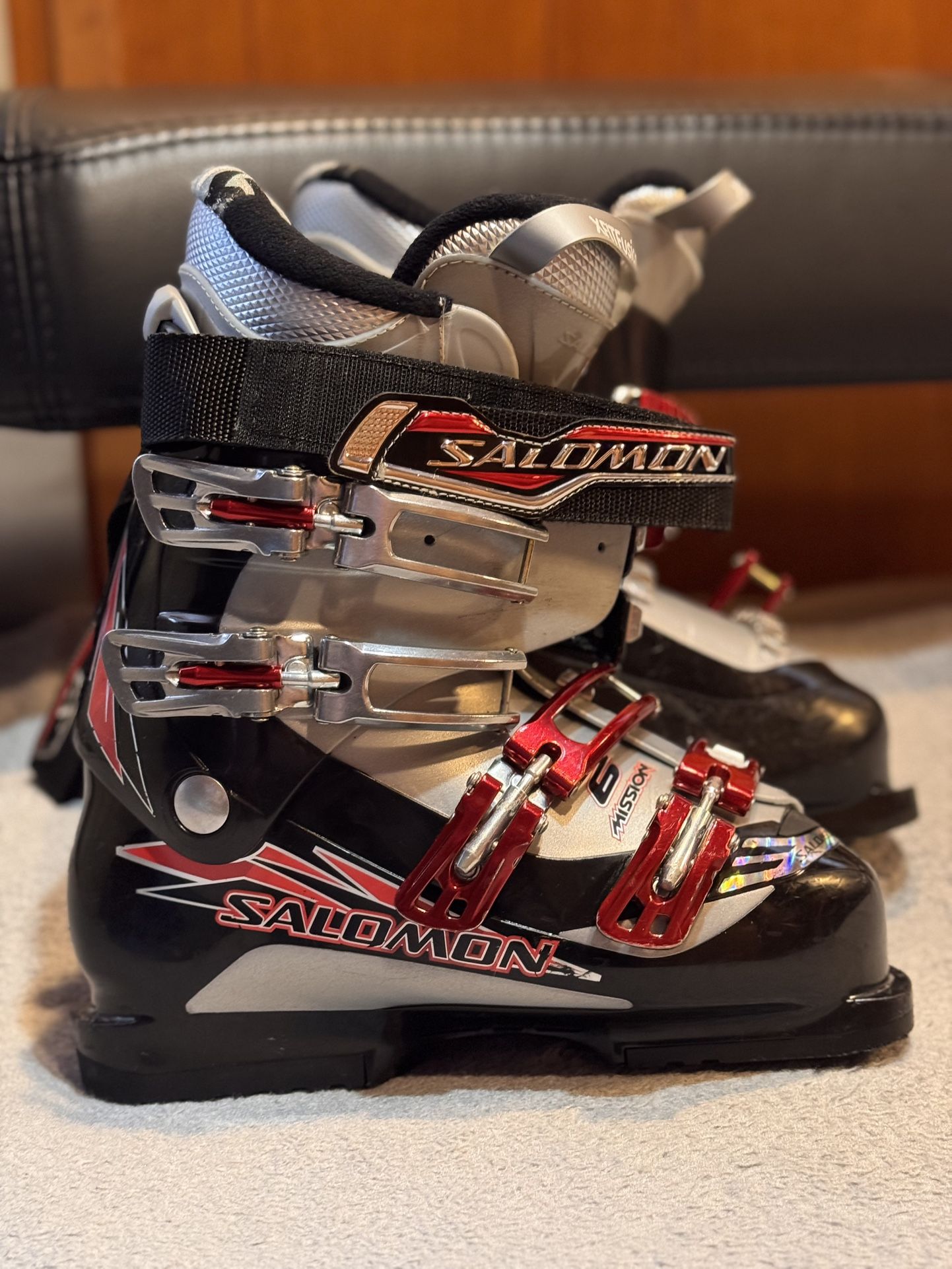 Salomon Ski boots 25.5 Size