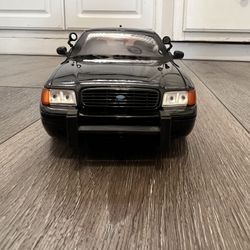Diecast 1/18 scale motormax 2001 RARE  undercover police Custom Car
