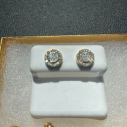Diamond Earrings!
